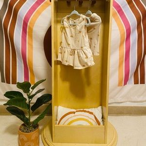 2 piece set , top and biker shorts